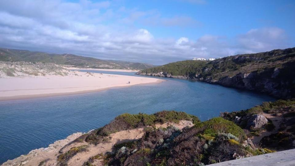 Sun & Surf Flat Arrifana Beach Aljezur Exterior photo